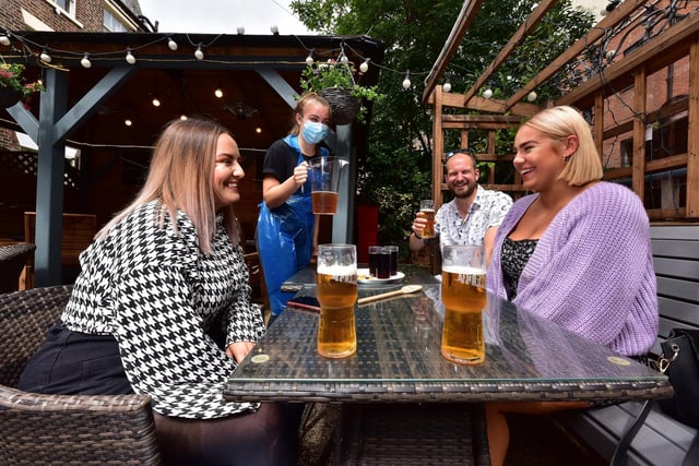 The Courtyard is located on Vernon Road and has a beer garden at the back of the pub. It has plenty of seating and gets lots of sunshine on it.