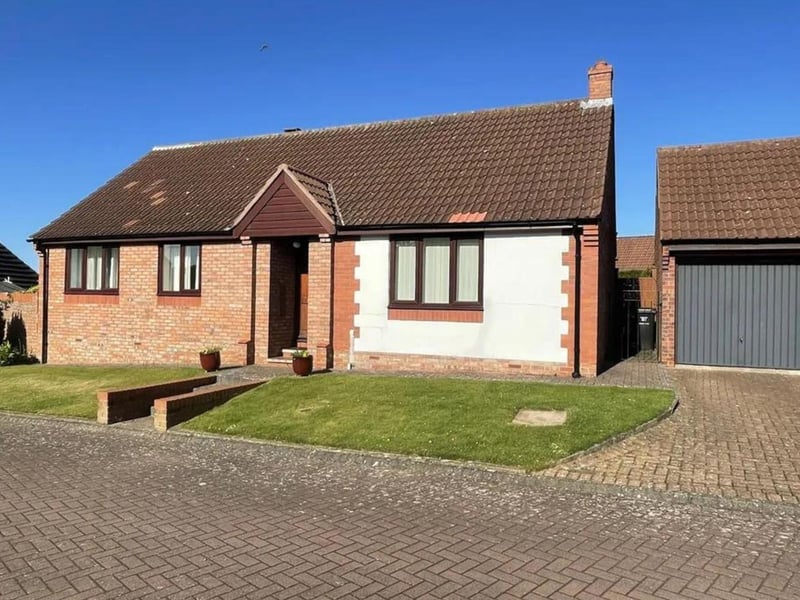 This three bedroom, two bathroom detached bungalow is for sale with CPH for £300,000.