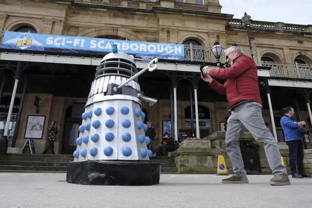 Exterminate - a brave photographer takes a chance to get up closr and personal with a dalek
