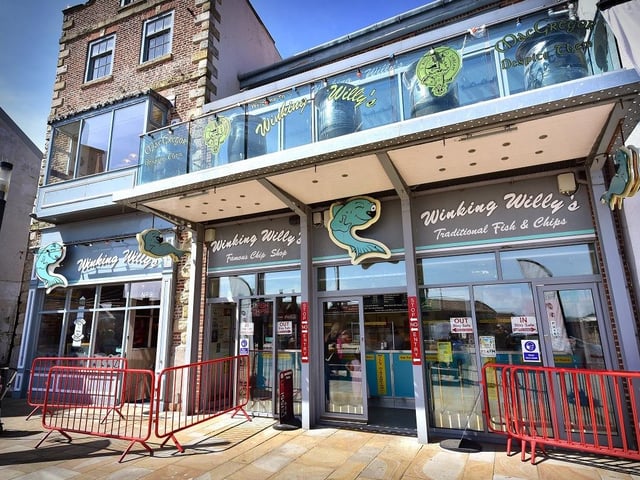 One of the most famous fish and chip eateries in Scarborough, Winking Willys Fish and Chips has a rating of three and a half stars with 1,590 reviews.