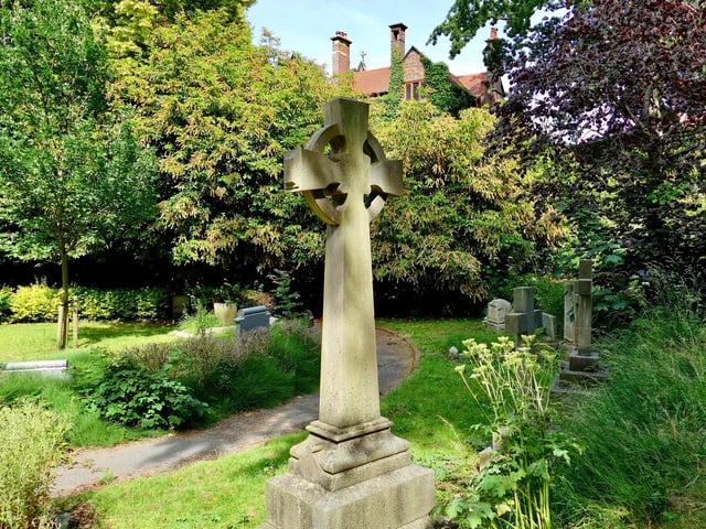 Manor Road Cemetery.