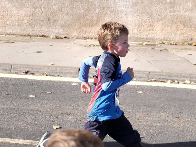 Zooming off to the finish line.