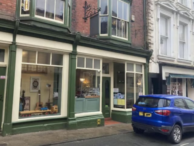 The Georgian Rooms Antiques Centre and Tea Rooms is located on the High Street in the Old Town.