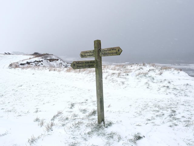 Snow on the Cleveland Way. photo: Richard Ponter