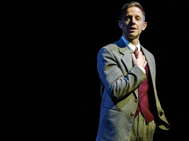 Pete Ashmore plays GP Alec – quiet, still, steady, sensible and emotionally empty until he meets Laura