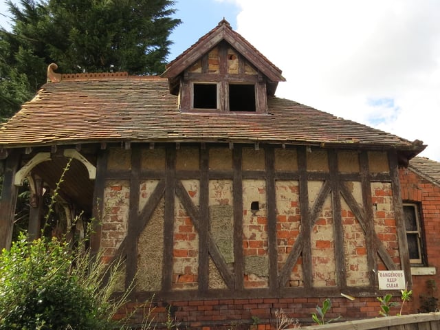 Former Bramcote tennis pavilion in Scarborough.