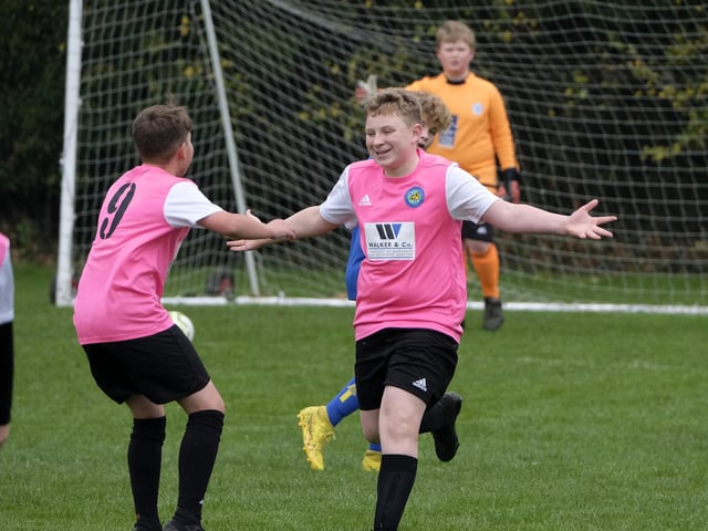Ayton teammates congratulate five-goal hero Lee Cappleman
