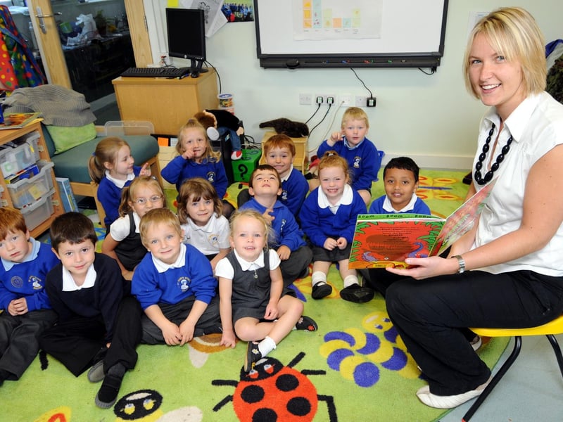 St Mary's RC Primary School School new starters.
picture: Kevin Allen, 094065.