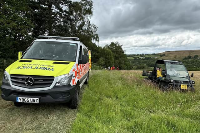 The mountain rescue ambulance waits for the patient - Image: SMRT