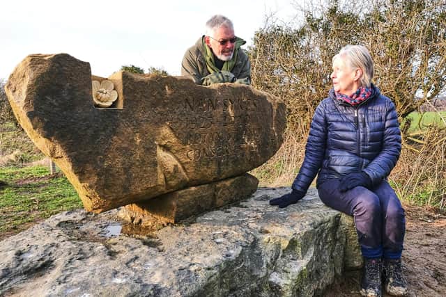 Ryedale Sculptor Peter Coates who has created a memorial to botanist Nan Sykes on behalf of The Carstairs Countryside Trust at the unveiling ceremony with Rachael Smye daughter of Nan at the site of the work at Silpho near Scarborough . ©Tony Bartholomew