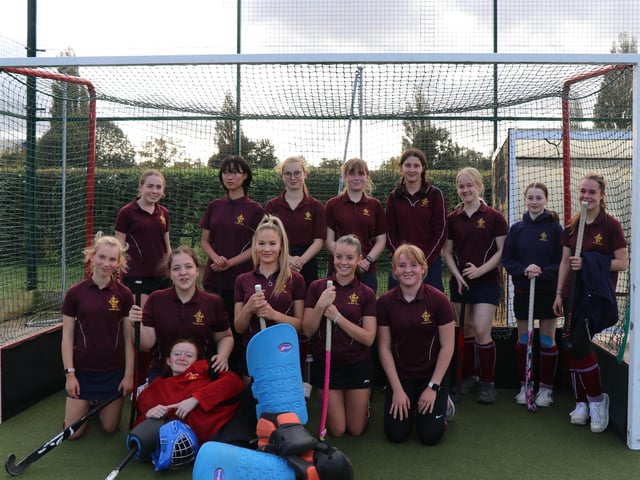Senior girls' hockey team at Fyling Hall School.