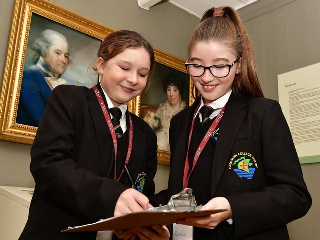 Caedmon College pupils make notes.
picture: Richard Ponter