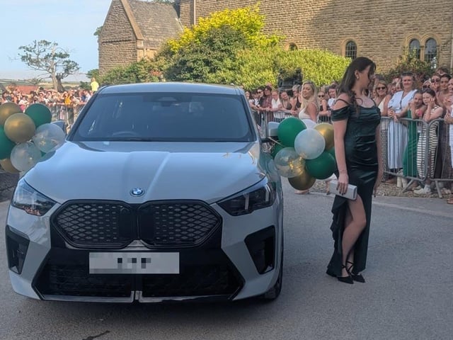 A stunning arrival.