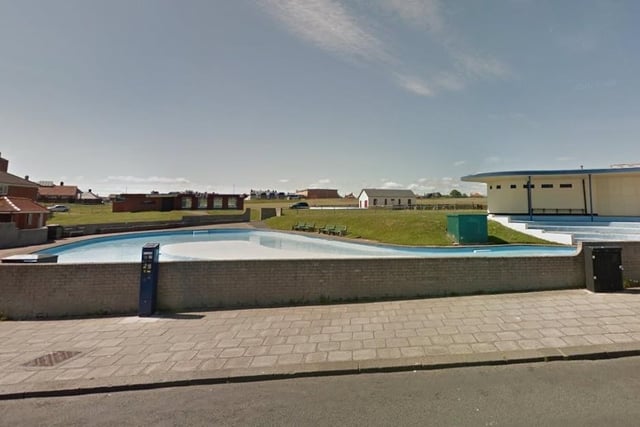 Whitby Outdoor Paddling Pool is a free children's outdoor pool located on Whitby sea front, near Whitby Pavilion.