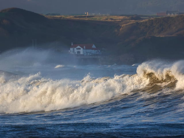 Huge waves at Scalby Mills, by Beverley Senturk.