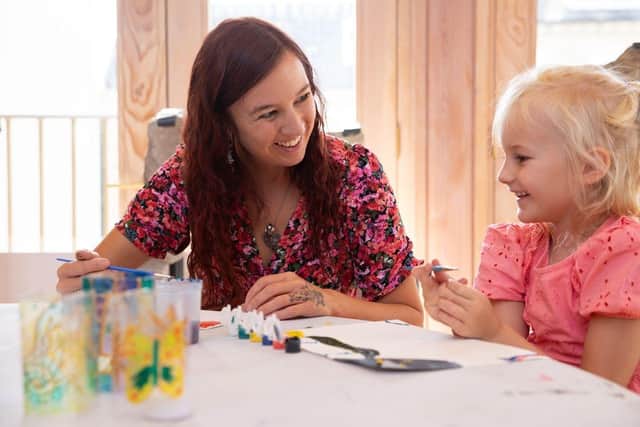 VE Celebrations family crafts