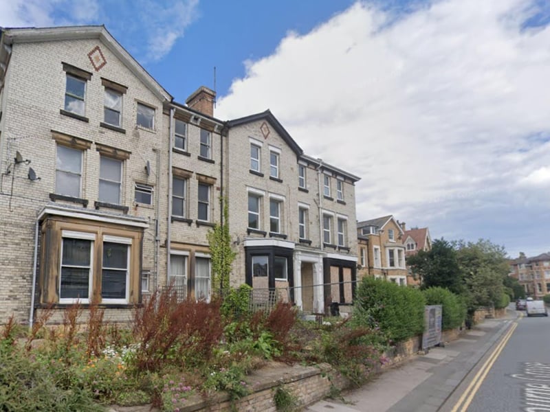 On Westbourne Grove, twelve properties sold for an average of £78,037.