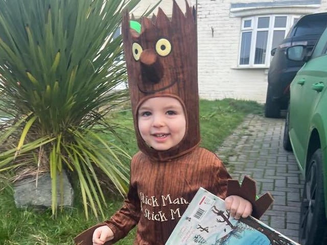 Avery looking fantastic as Stick Man.
