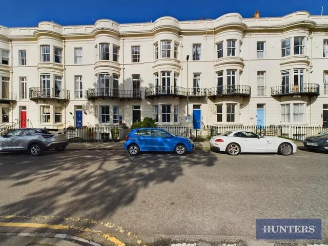 This three bedroom and one bathroom flat is for sale with Hunters with a guide price of £150,000.