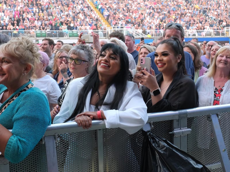 All smiles for the Sir Tom Jones concert.