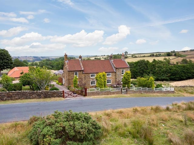 This small-holding comprises a detached farmhouse, with a range of farm buildings and land extending to around 25 acres of mainly grassland with areas of woodland. The farmhouse dates from the late 18th Century, and has been carefully modernised, with attractive gardens.
Busco Beck Farm, Shaw End, Lealholm,is for sale with BoultonCooper, Malton, at £825,000. Call 01653 692151.