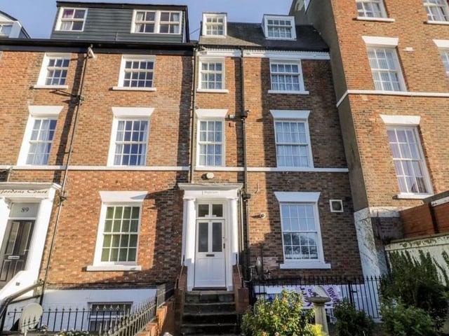 Both of the exterior views of the property have great kerb appeal.