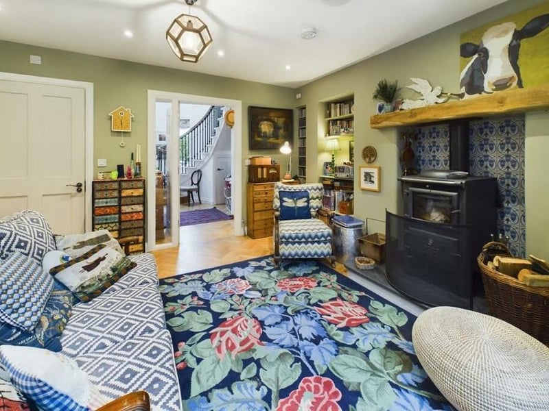Spacious and bright ground floor rooms have an appealing warmth.