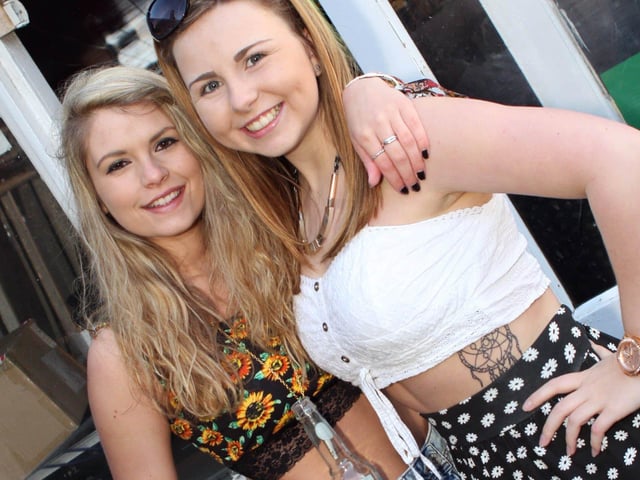 Demi and Charlotte looking gorgeous!
