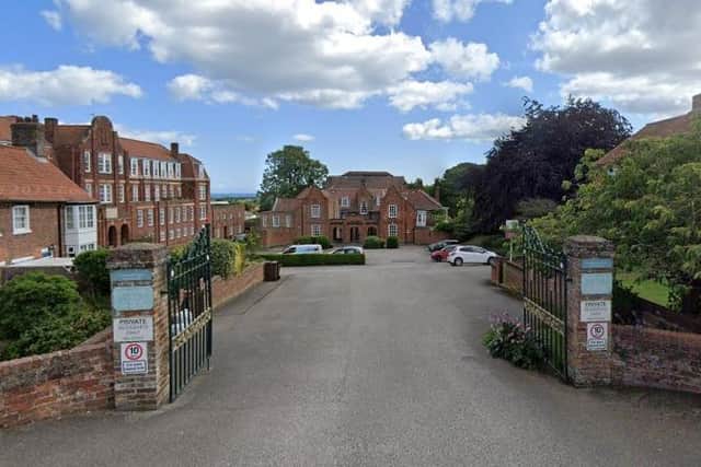 Hunmanby Hall, Hall Park Road.