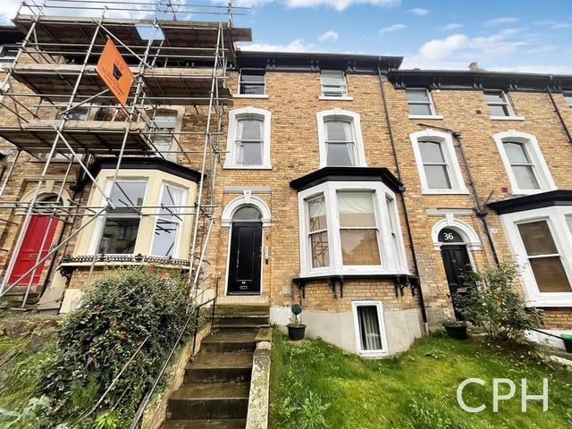 This one bedroom and one bathroom flat is for sale with CPH Property Services with a guide price of £85,000.