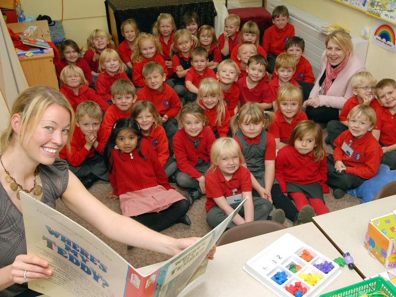 2008. Newby New Starters - Class 2 Kathryn Tweedale and ATA Marianne Perry