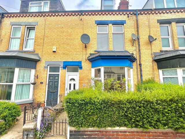This five bedroom terraced house is for sale with Pattinson - Auctions for £125,000.