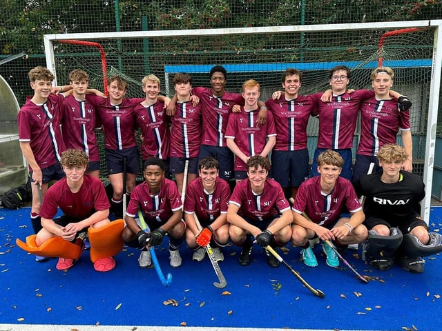 Scarborough College U18 boys' hockey team.