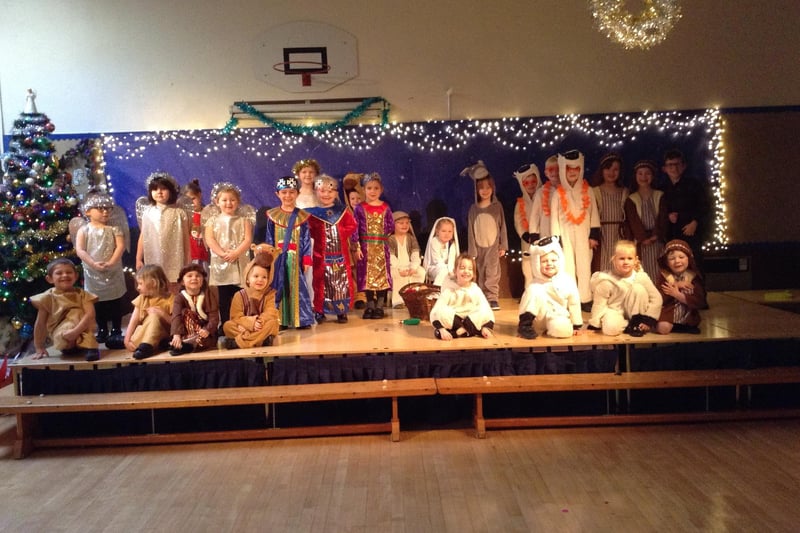 Seton School, Staithes, children perform their nativity.