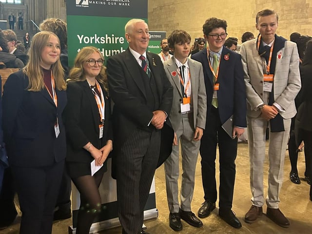 North Yorkshire MYP's meet Lindsay Hoyle