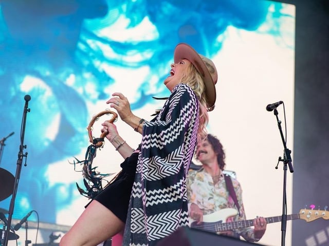 Elles Bailey