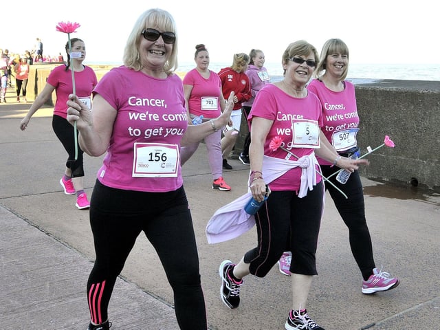The sun shines for race-for-lifers in 2017.