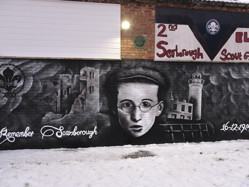 The mural and plaque are unveiled at the Mount View Avenue Scout Hut.