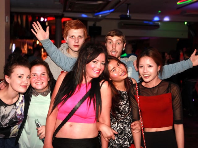Emma, Stacey, Gingi, Leanne, Drakey, Yasmin and Esme in Quids Inn.
