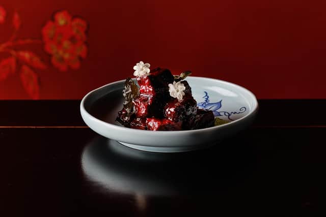 The melt-in-the-mouth smoked beef ribs with jasmine tea. Image: Hakkasan