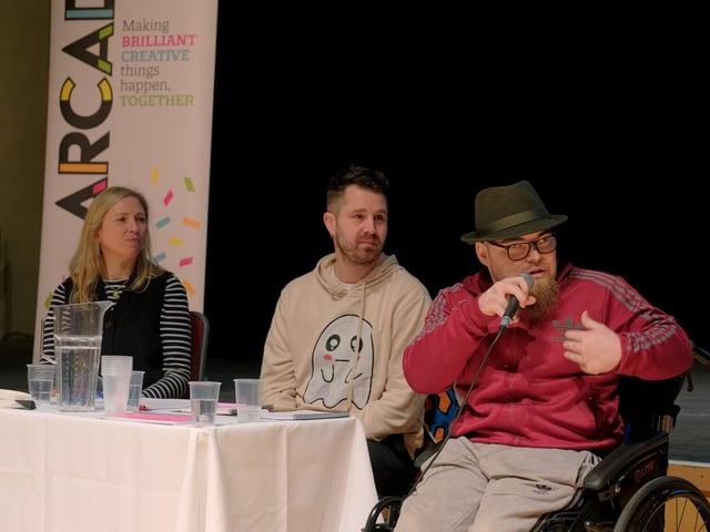 Charles Kirby chats to the poets.