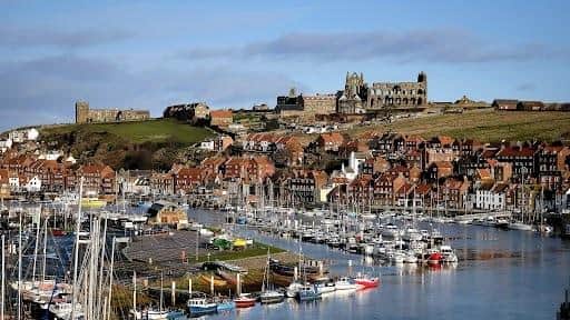 SWR Mind are looking for volunteers to help fight loneliness on the Yorkshire coast.