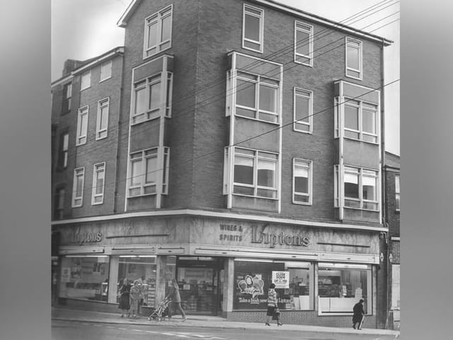 Liptons, pictured the year it closed down in 1980, on the corner of Vernon Road.