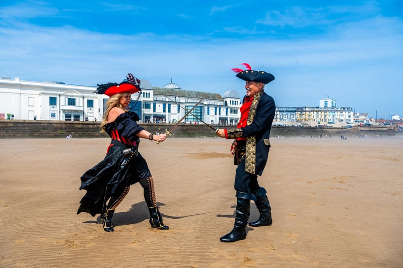 Julie and John Broadhead, from Cottingham, Hull, having fun on the Bridlington beach before heading back to the Bridlington Spa.
Picture By Yorkshire Post Photographer,  James Hardisty.