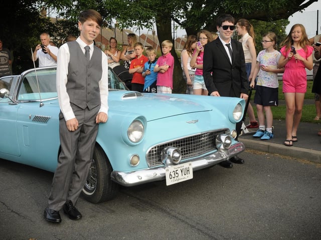 Eskdale School Prom
w132901b