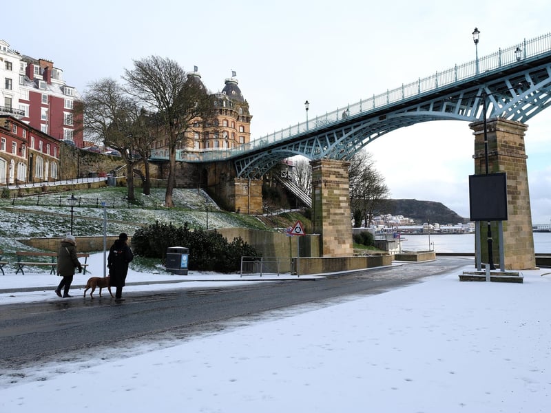 Walking towards Spa Bridge.