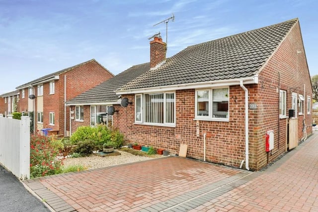 This two bedroom and two bathroom semi-detached bungalow is for sale with Purple Bricks with a guide price of £220,000.