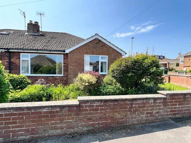 This two bedroom and one bathroom semi-detached bungalow is for sale with Colin Ellis with a guide price of £200,000.
