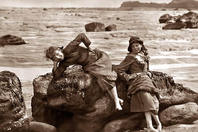 ‘Limpets’ – two teenage girls on the Scaur, photo by Frank Meadow Sutcliffe.
Picture by permission of Whitby Literary and Philosophical Society