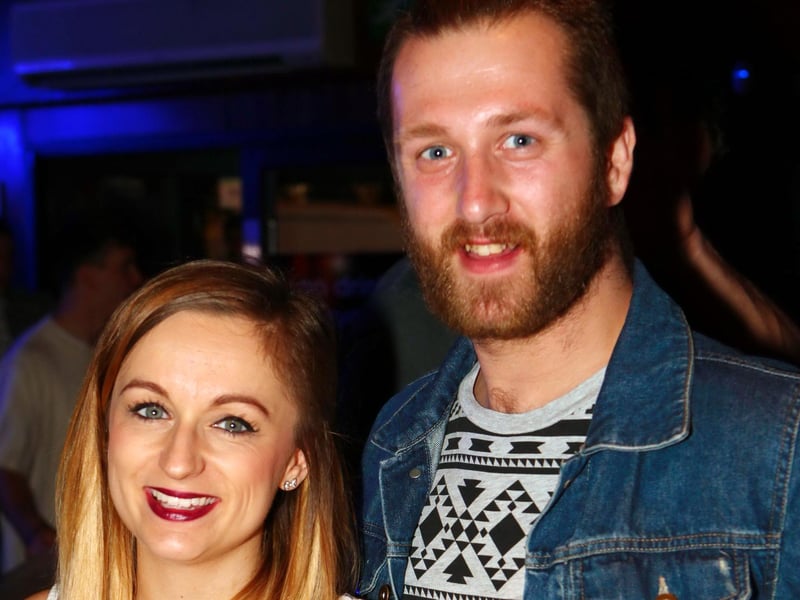 Laura & Wayne enjoy a drink and a catch up in Blue Lounge